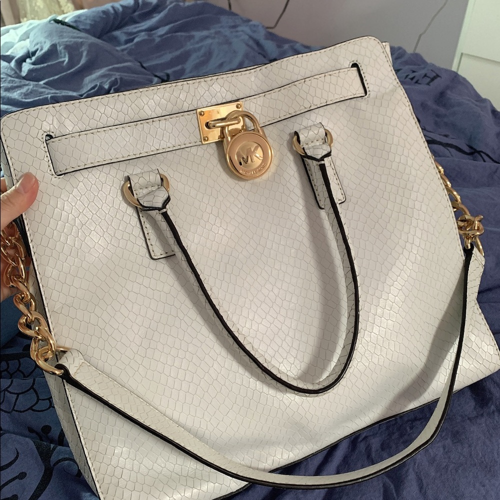 Michael Kors Hamilton Large EW Tote  EMBOSSED bag new with defect